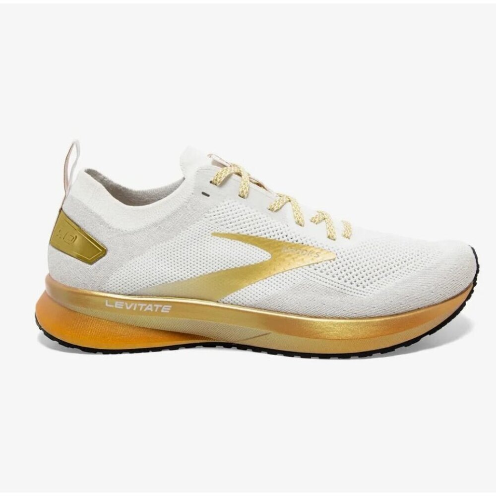 Brooks Women's Brooks Levitate 4 Victory Gold Sneakers Size 9